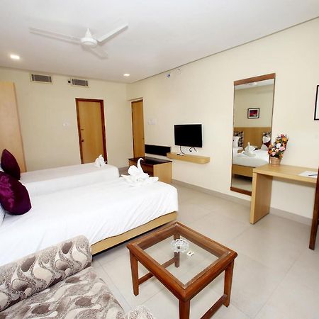 Kgl Grand Hotel Chennai Ngoại thất bức ảnh